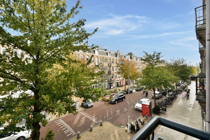 Photo 4 of Javastraat 108-2
