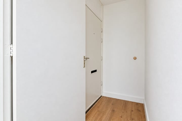Foto 5 van Van Musschenbroekstraat 51