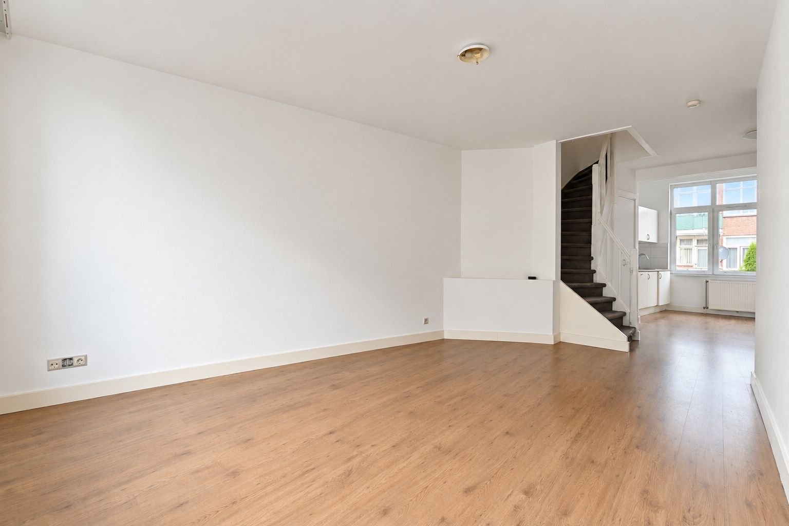 Photo 12 of Van Musschenbroekstraat 51