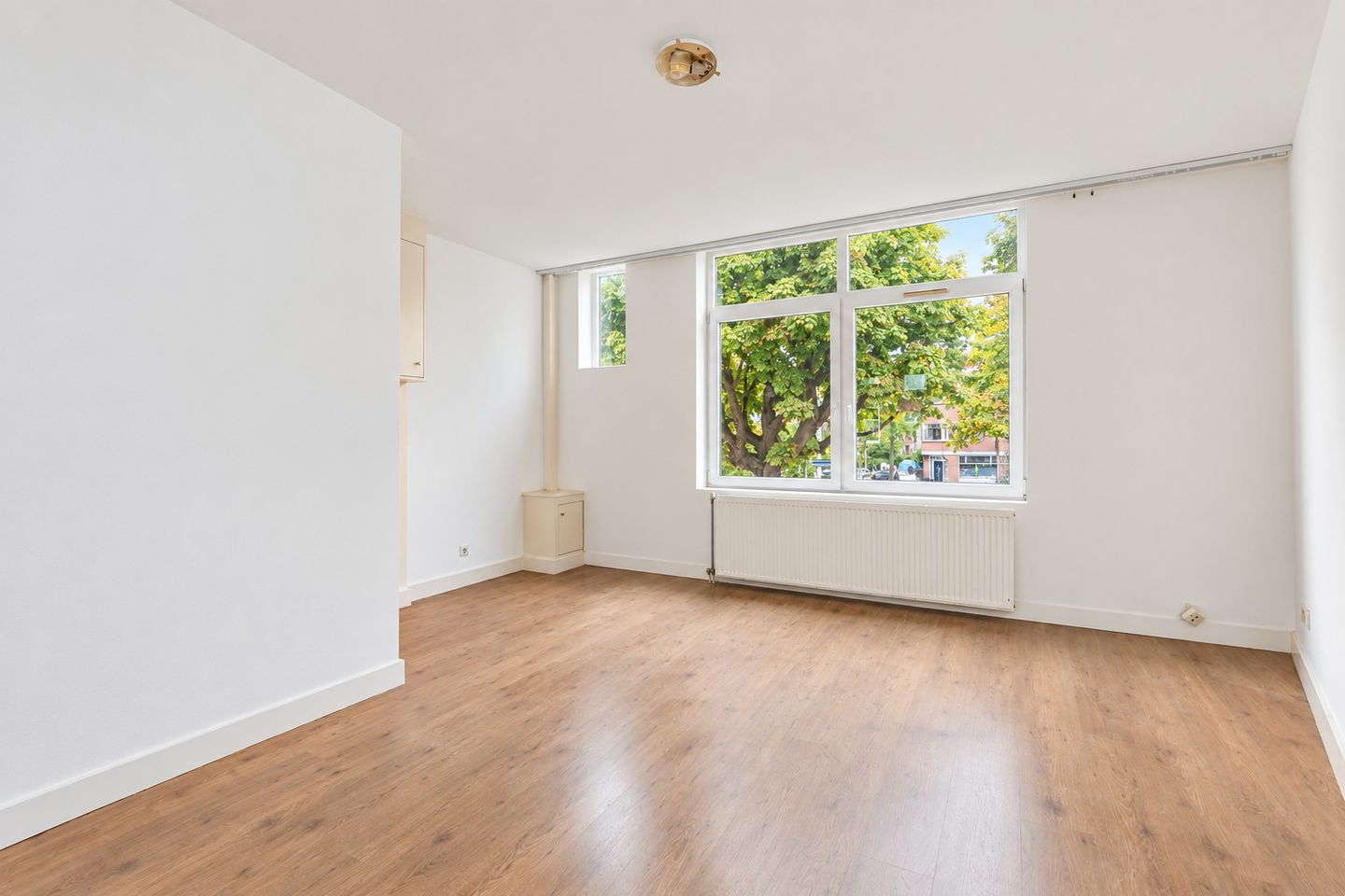 Photo 10 of Van Musschenbroekstraat 51