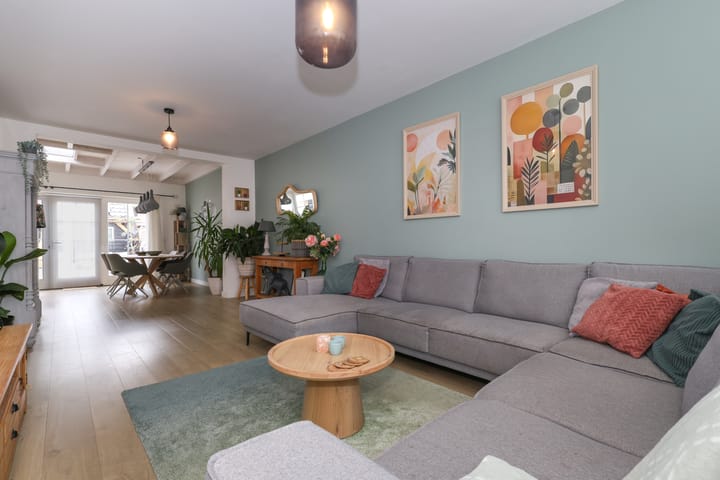 Photo 2 of Orionstraat 8