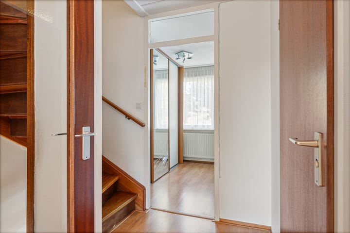 Hoekwoning te koop: Oer de feart 21, Goutum