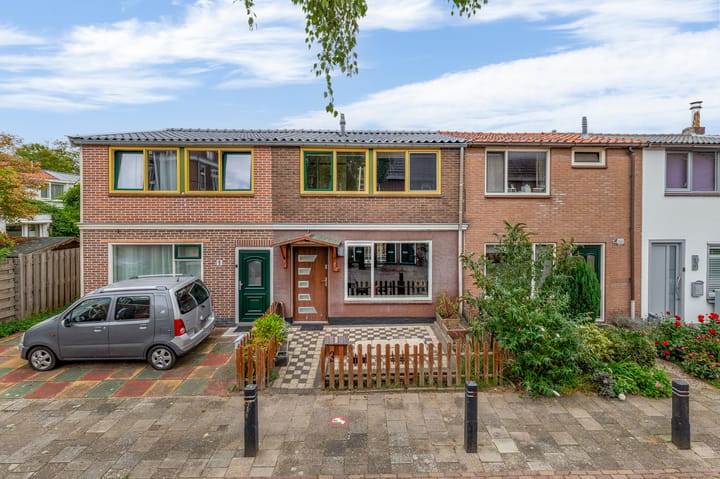 Tussenwoning te koop: Klein Vreewijk 3, Lisse