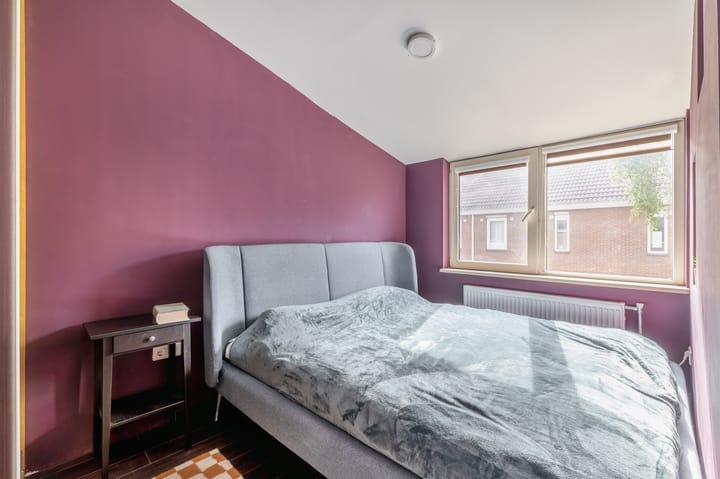 Tussenwoning te koop: Klein Vreewijk 3, Lisse