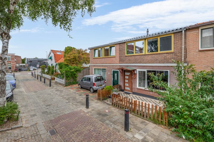 Tussenwoning te koop: Klein Vreewijk 3, Lisse