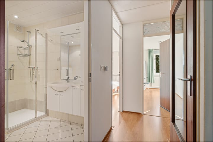 Hoekwoning te koop: Oer de feart 21, Goutum