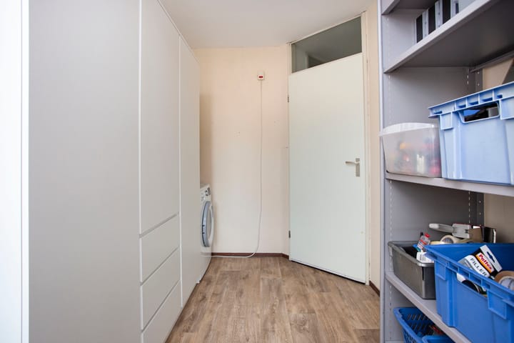 Tussenwoning te koop: Reigerskamp 89, Maarssen