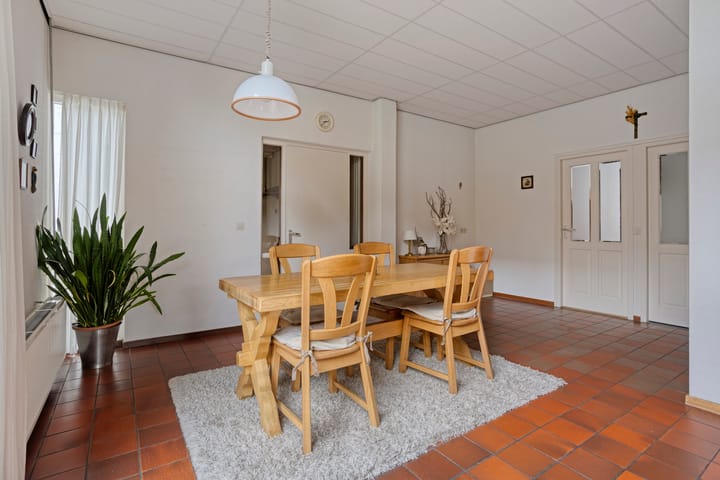 Vrijstaande woning te koop: Poststraat 27, Stadskanaal