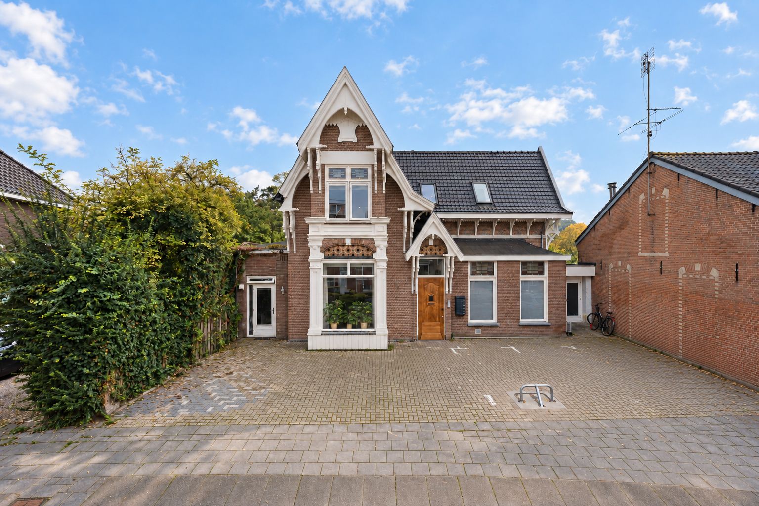 Foto 45 van Hoveniersweg 27