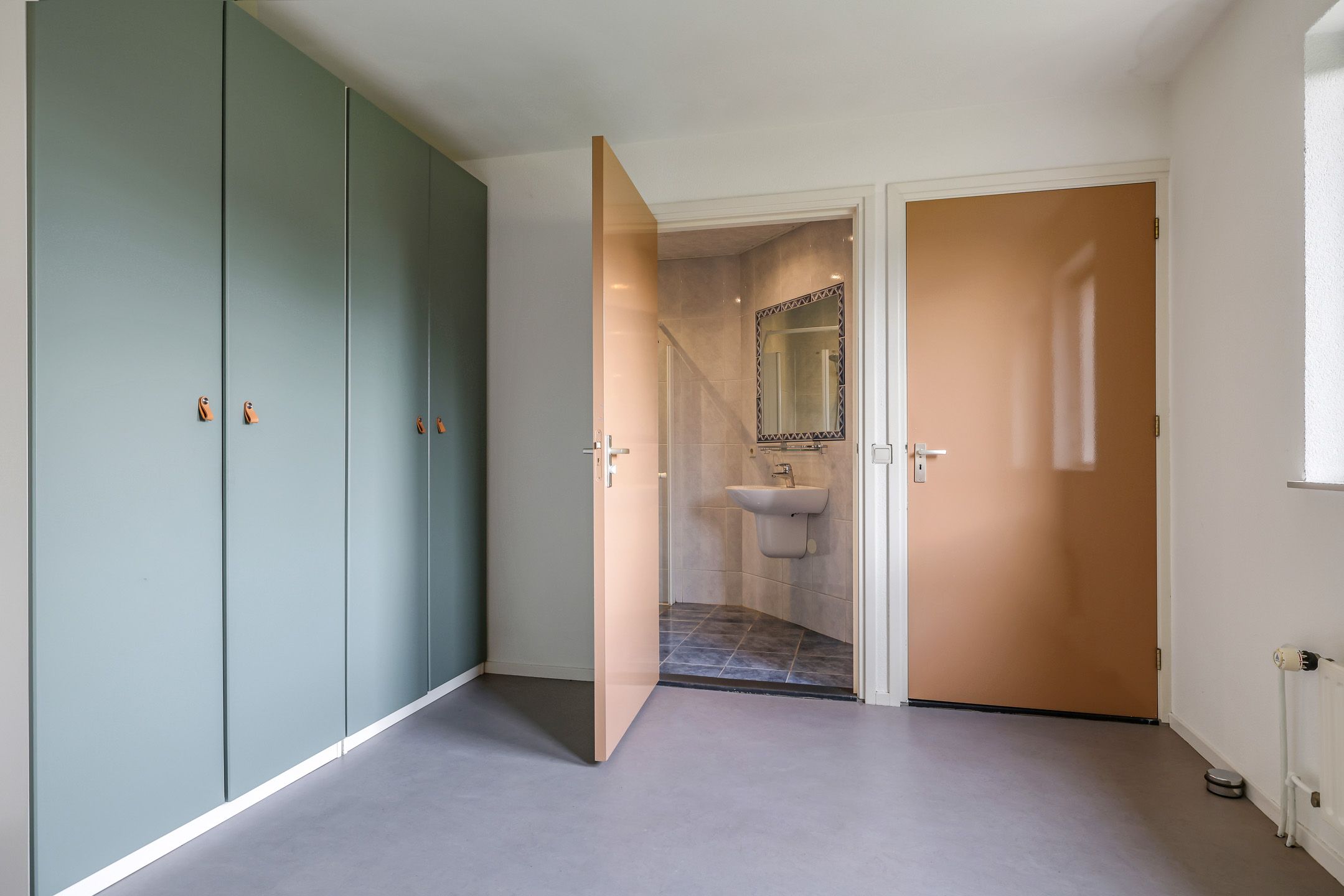 Photo 42 of Graaf van Gelrestraat 20