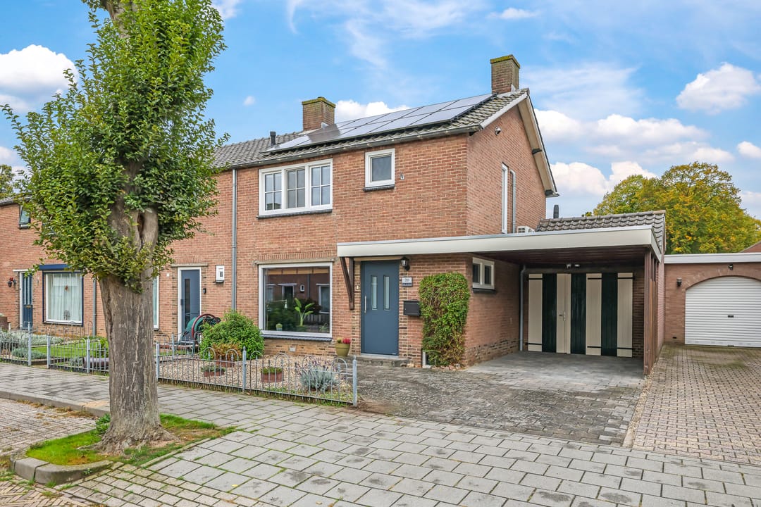 Photo 1 of Graaf van Gelrestraat 20