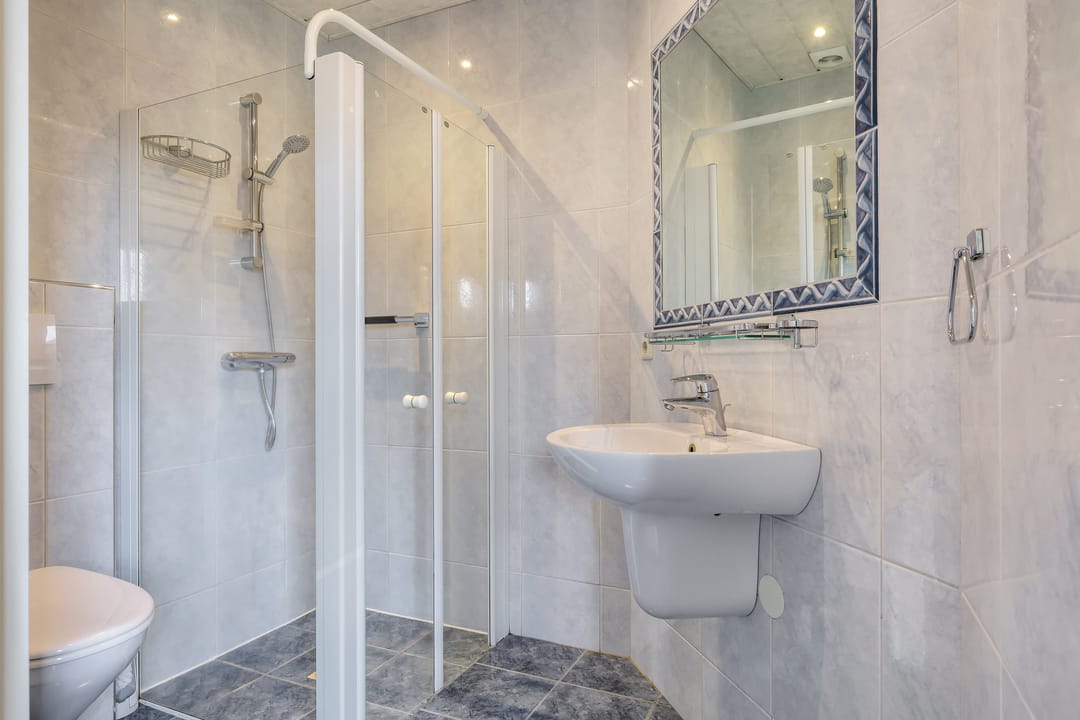 Photo 43 of Graaf van Gelrestraat 20