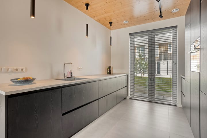 Tussenwoning te koop: Grasbloem 10B, Eindhoven