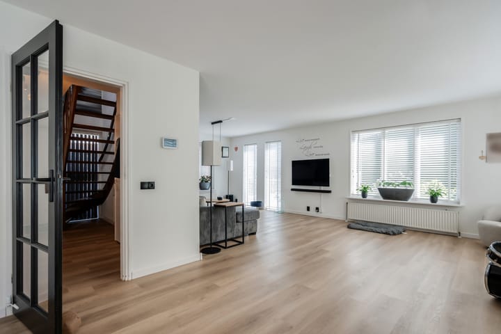 Vrijstaande woning te koop: Dynselakker 5, Steenwijk