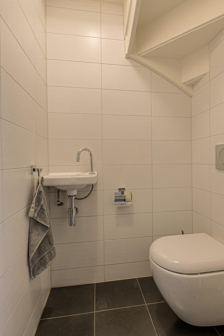 Hoekwoning te koop: Elise van Calcarstraat 15, Breda