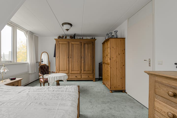 Hoekwoning te koop: Elise van Calcarstraat 15, Breda