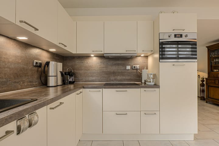 Hoekwoning te koop: Elise van Calcarstraat 15, Breda