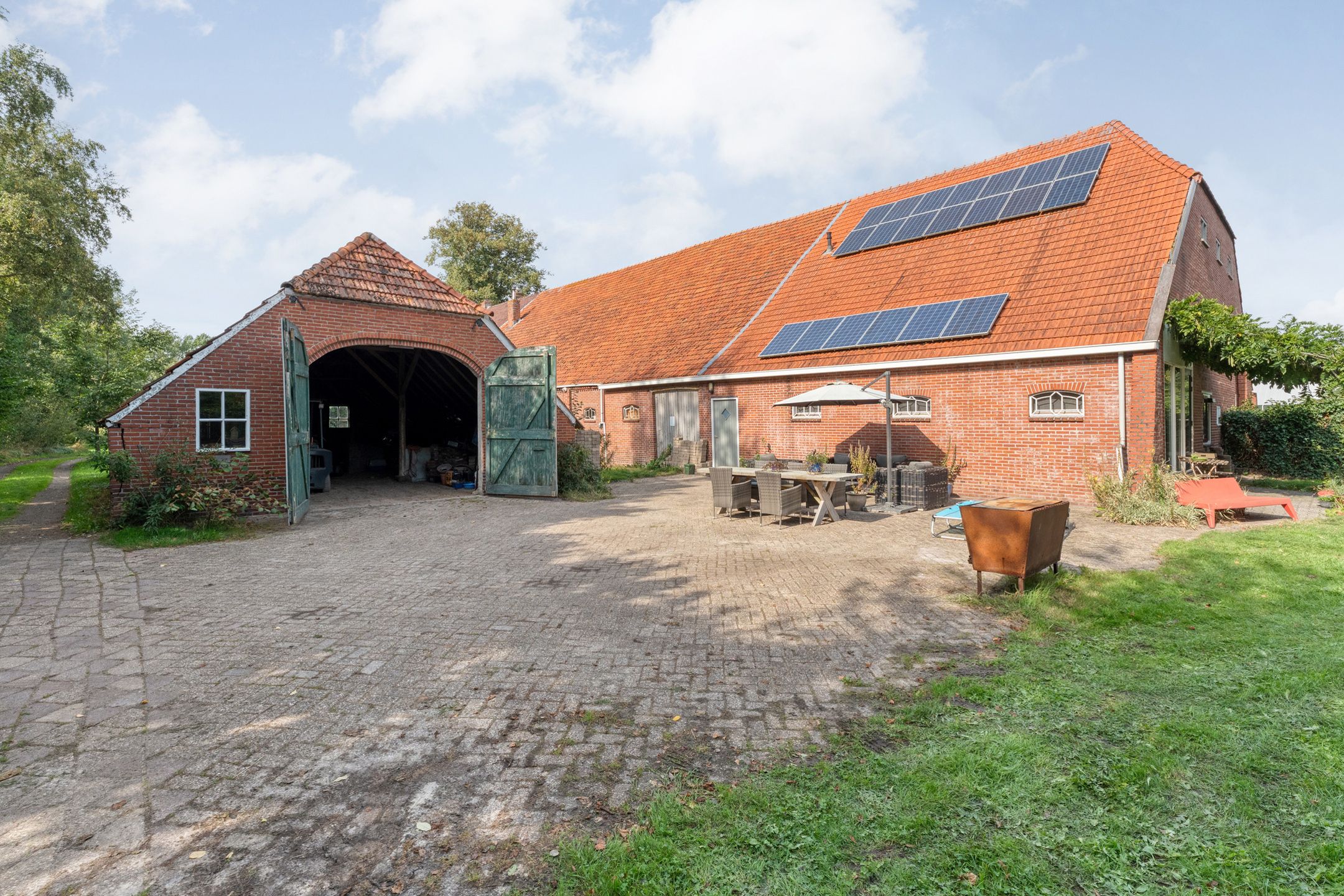 Photo 87 of Burgemeester Buiskoolweg 10