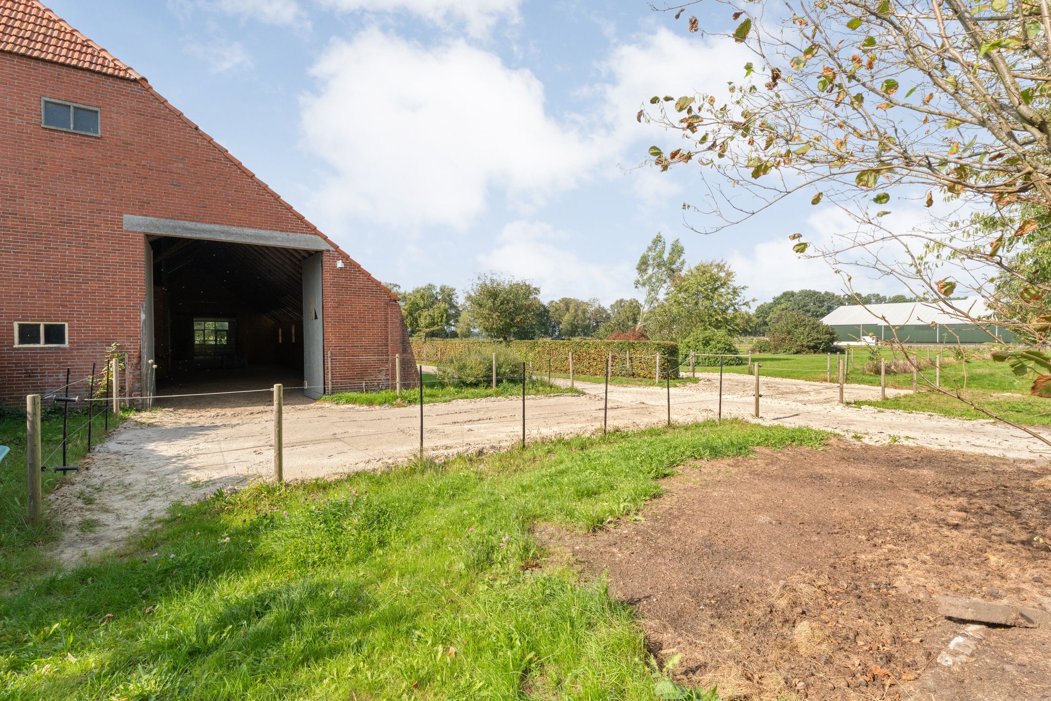 Photo 93 of Burgemeester Buiskoolweg 10