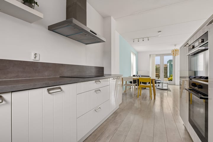 Hoekwoning te koop: Balderstraat 26, Almere