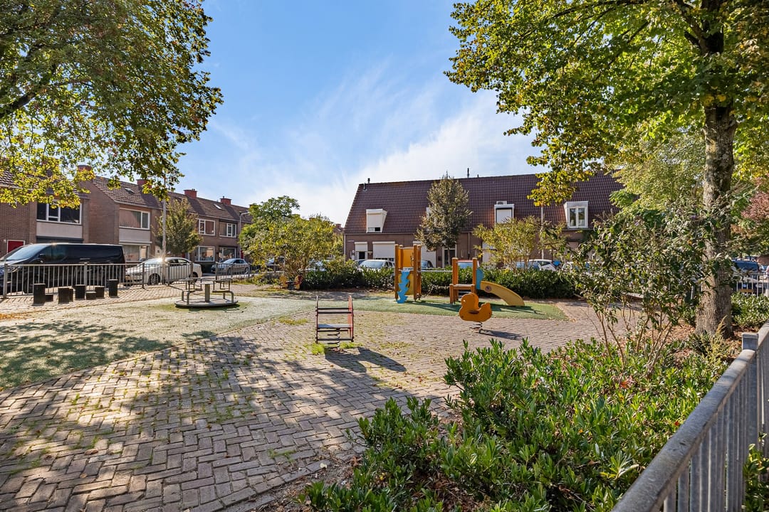 Photo 31 of Sint Jorisstraat 19