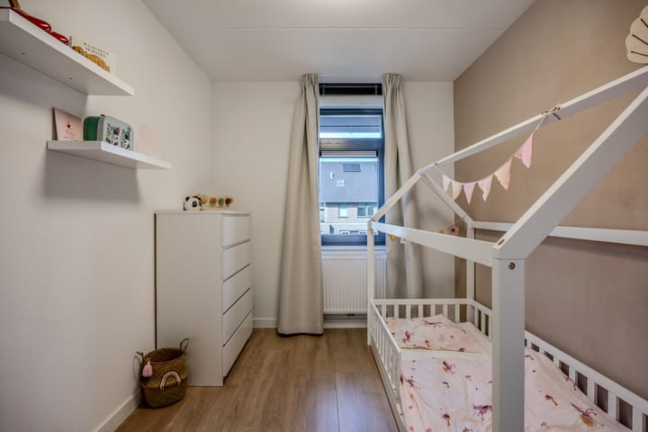 Tussenwoning te koop: Vrederiksakker 58, Heerhugowaard