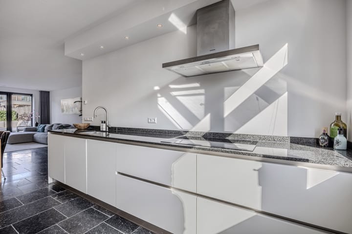 Tussenwoning te koop: Vrederiksakker 58, Heerhugowaard