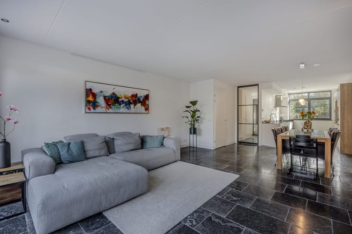 Tussenwoning te koop: Vrederiksakker 58, Heerhugowaard