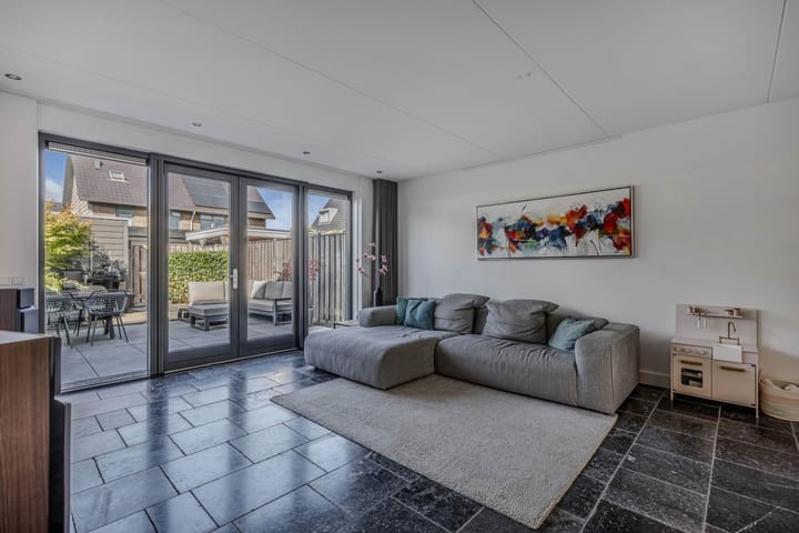 Tussenwoning te koop: Vrederiksakker 58, Heerhugowaard