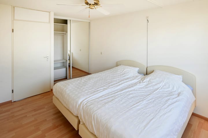 Tussenwoning te koop: Insulinde 9, Breukelen