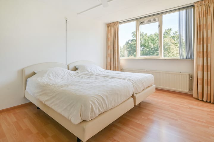 Tussenwoning te koop: Insulinde 9, Breukelen