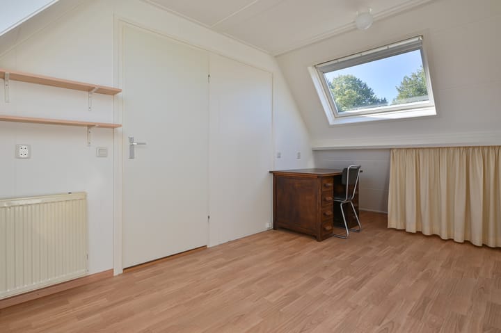 Tussenwoning te koop: Insulinde 9, Breukelen
