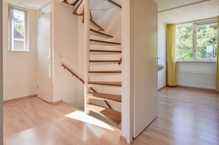 Tussenwoning te koop: Insulinde 9, Breukelen