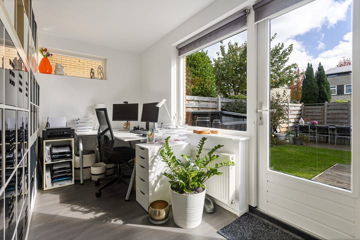 Hoekwoning te koop: Kierkegaardhof 29, Huizen