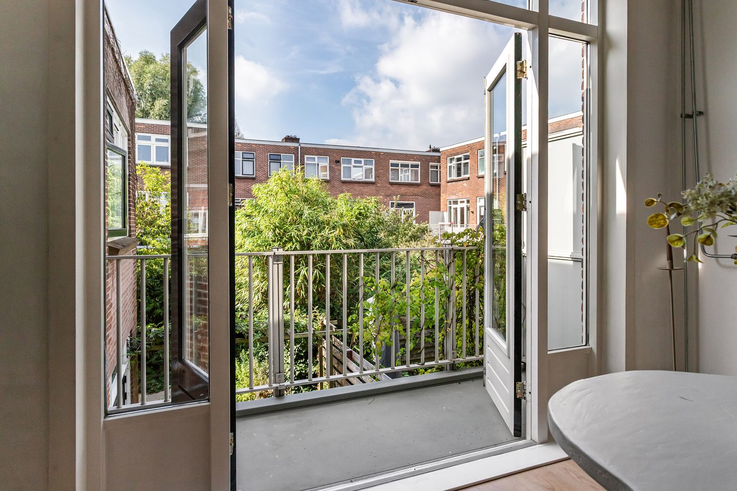 Photo 4 of Merwedestraat 5-BS