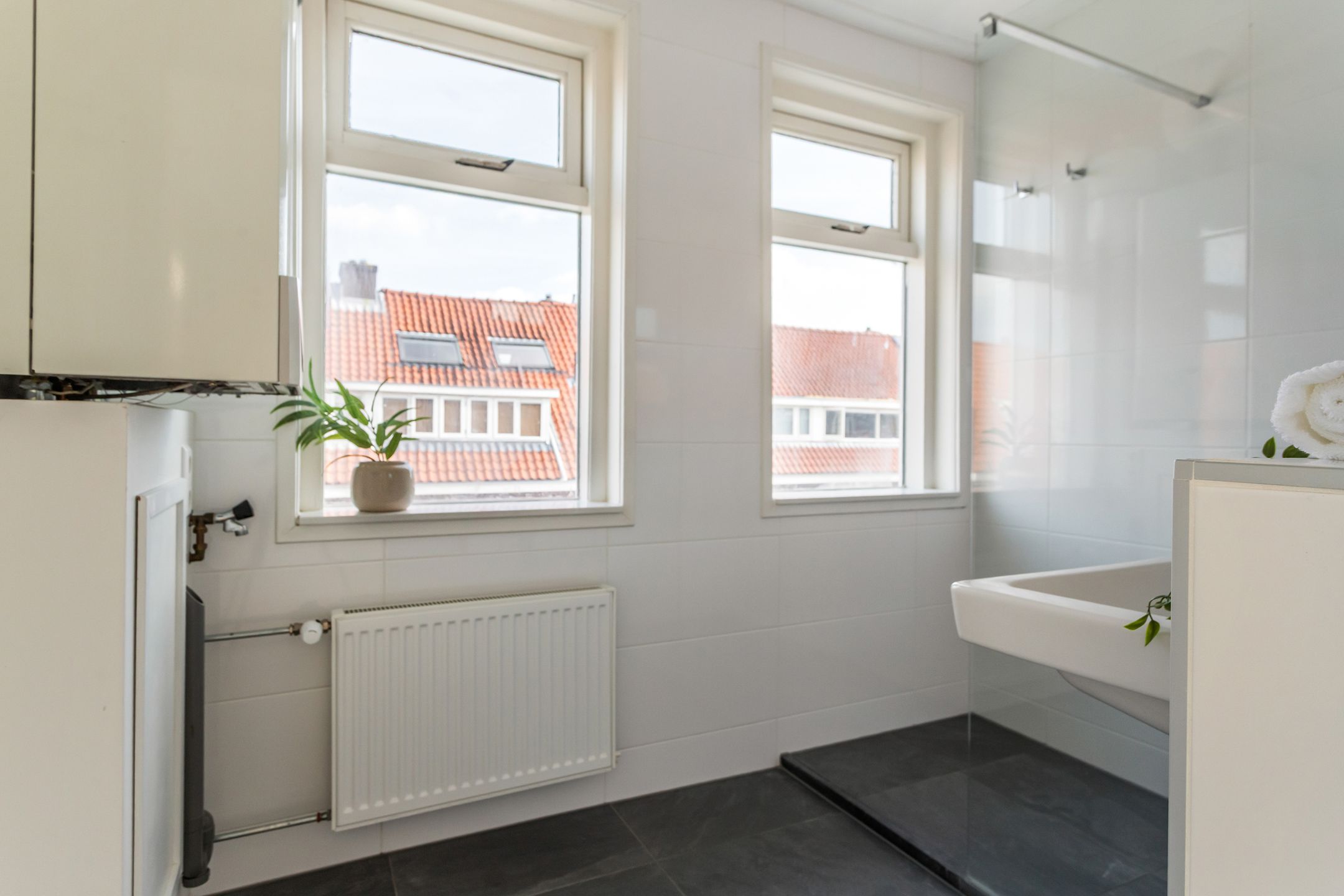 Photo 27 of Merwedestraat 5-BS