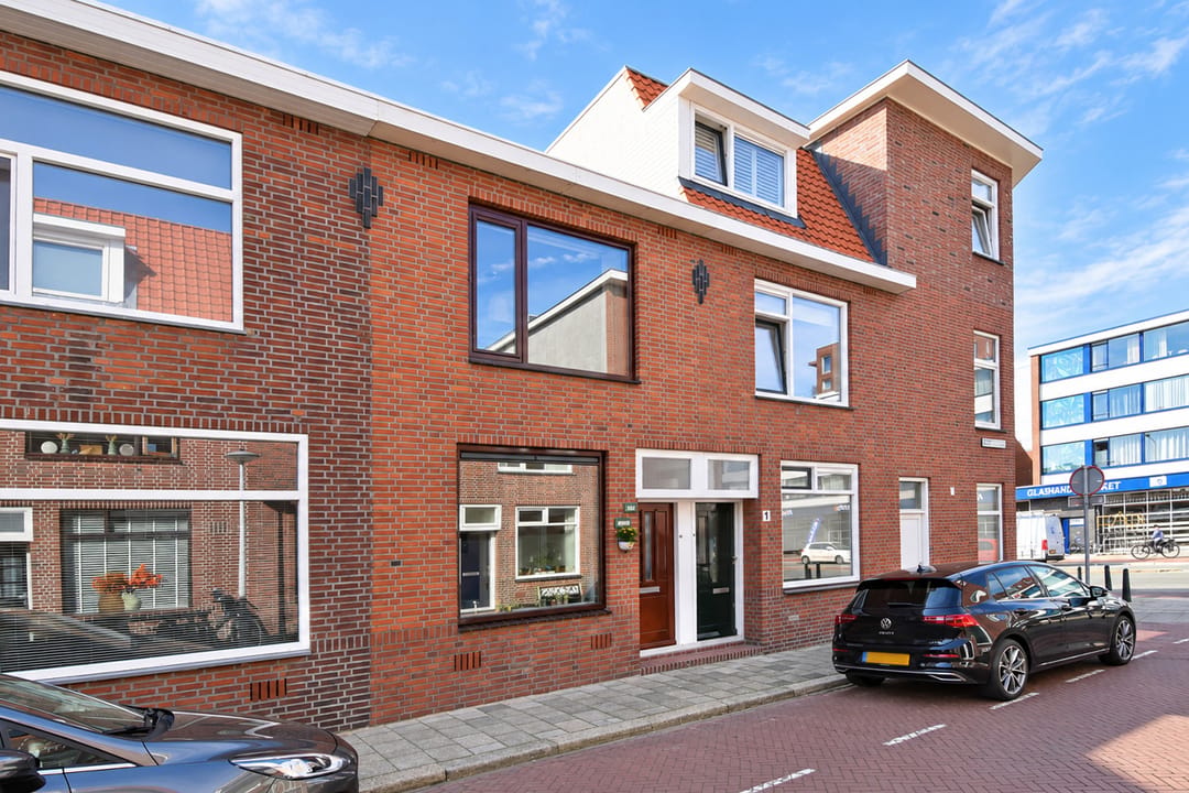 Photo 2 of Schelvisstraat 3