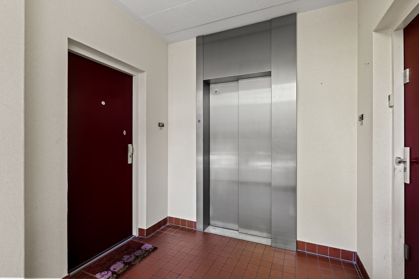 Foto 40 van Veenbesstraat 210