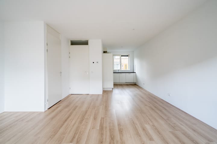 Tussenwoning te huur: Simone de Beauvoirstraat 103, Nijmegen