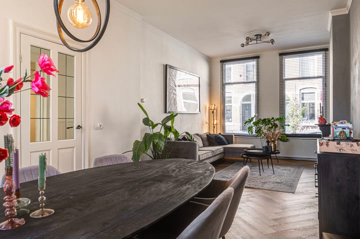 Appartement te koop: Naëll Tynnegieterstraat 56, Arnhem