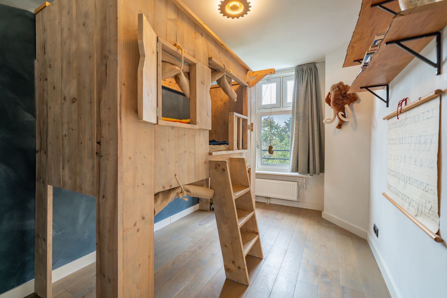 Photo 35 of Johann Keplerstraat 48