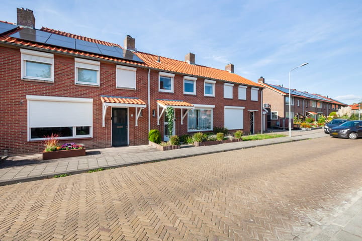 Tussenwoning te koop: Franciscusstraat 15, Wijchen