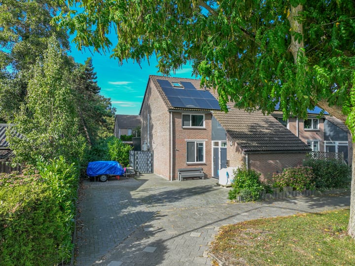 Foto 4 van Dennenweg 4