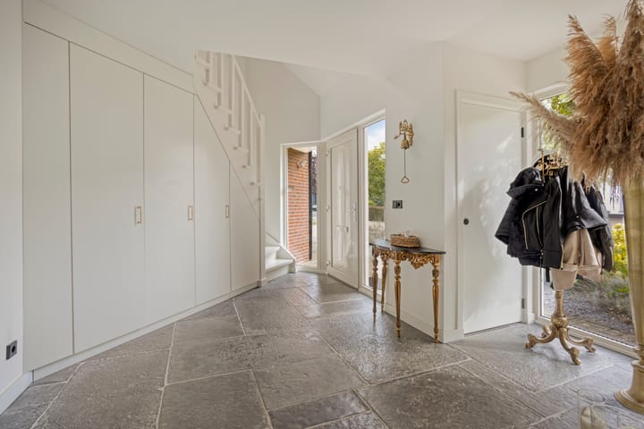 Vrijstaande woning te koop: Thornerbeek 11, Tilburg