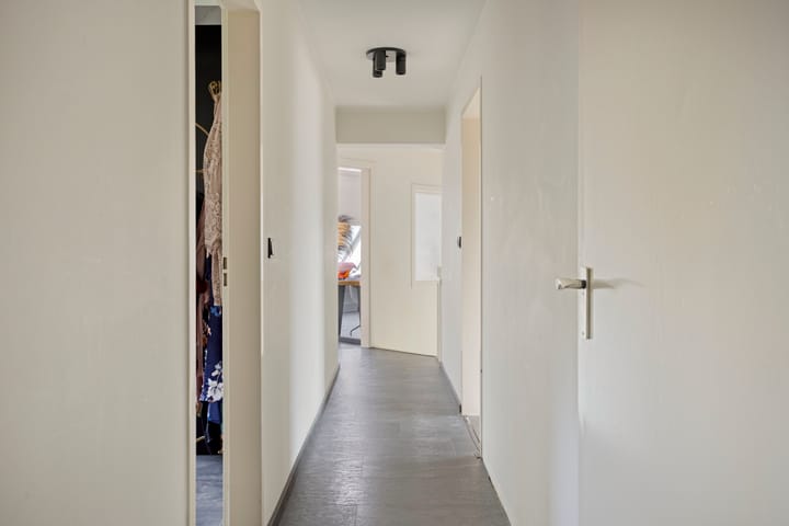 Vrijstaande woning te koop: Thornerbeek 11, Tilburg