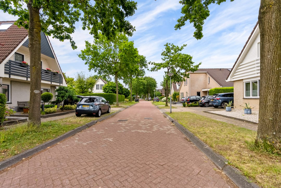 Photo 77 of Symfoniestraat 33