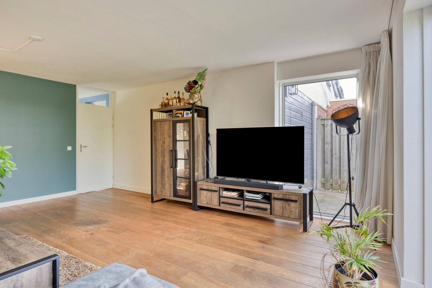 Foto 4 van Rosa Manusstraat 15