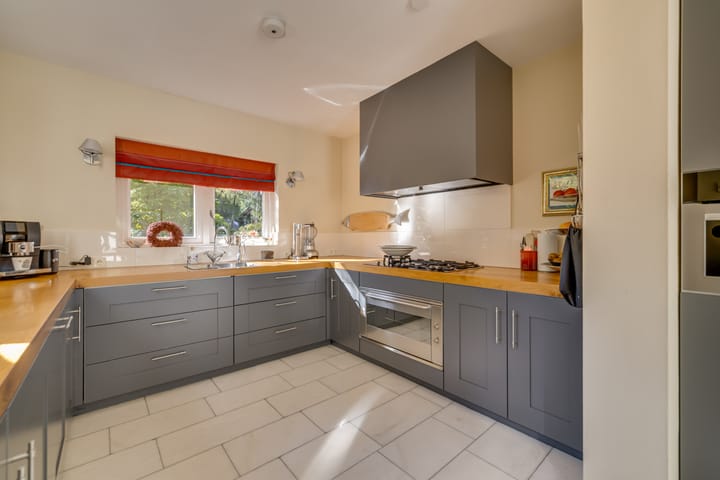 Vrijstaande woning te koop: Amersfoortseweg 5, Apeldoorn