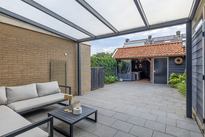 Photo 4 of Mej. N. Schipperstraat 6