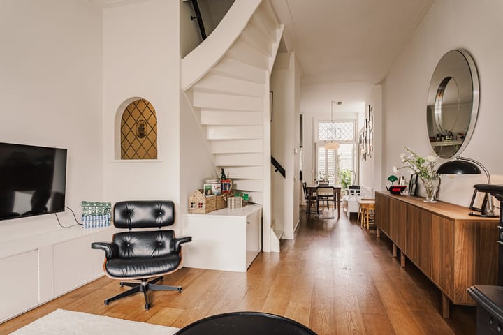 Tussenwoning te koop: Cornelissteeg 3, Haarlem